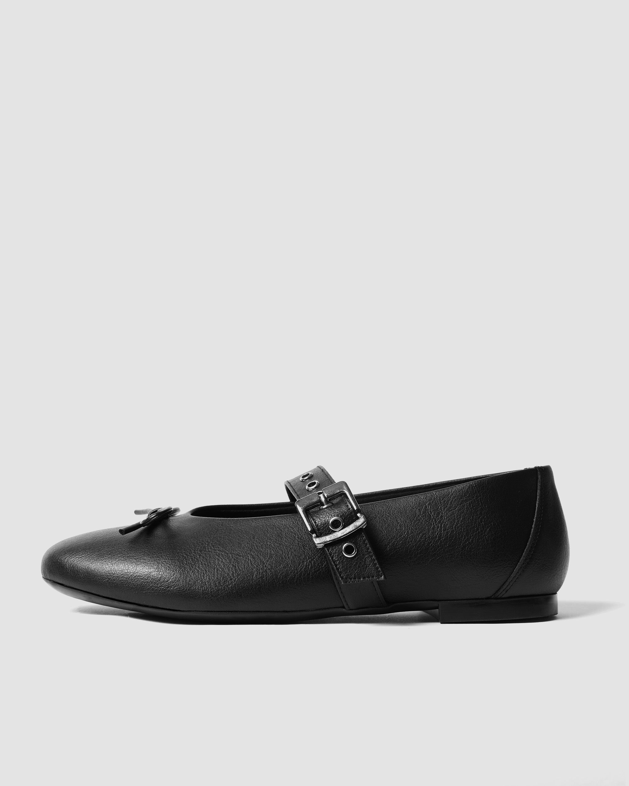 Mara Pumps czarne baleriny z kokardką