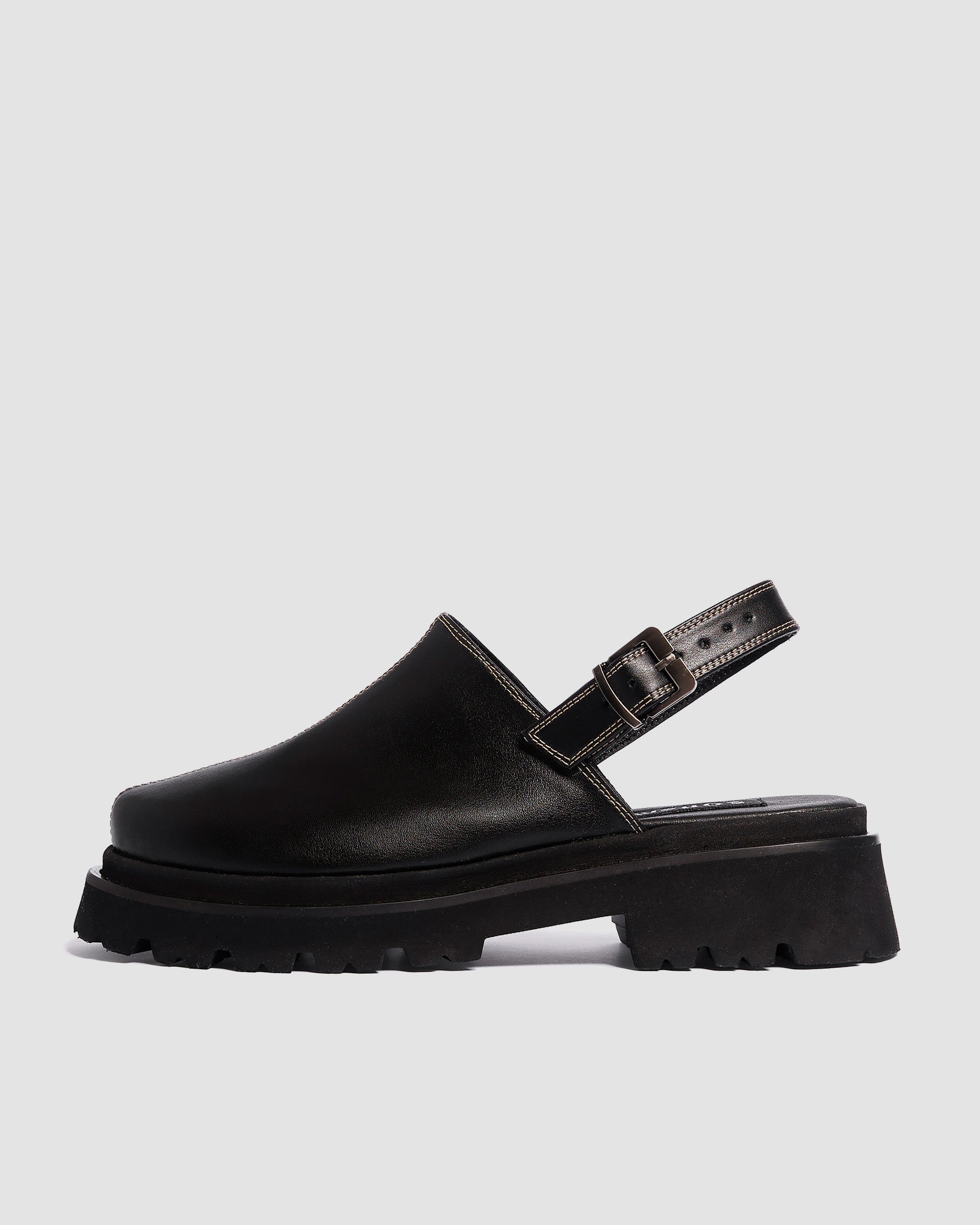 Urban Clogs klapki damskie z zakrytymi palcami