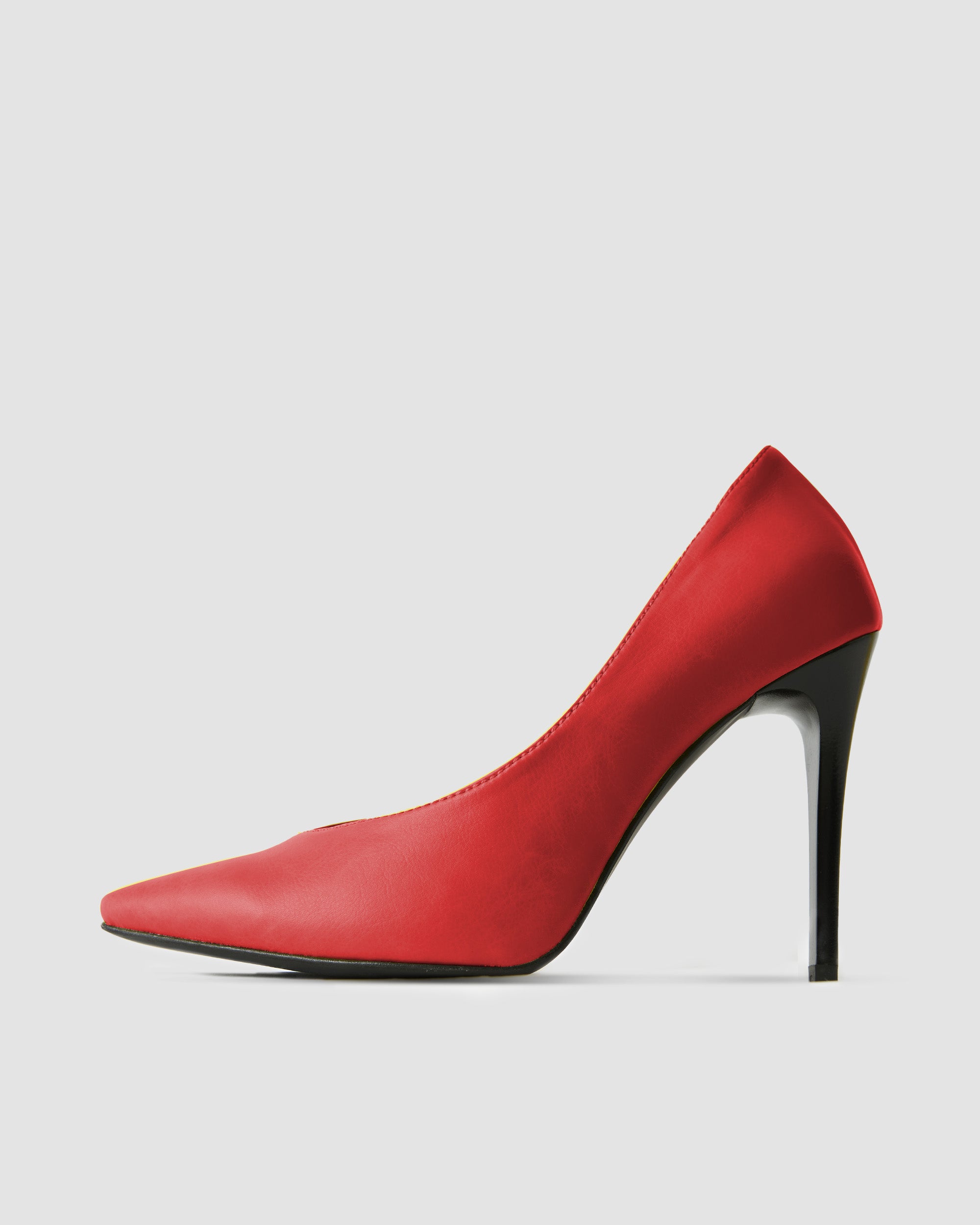 Strawberry Chic czerwone szpilki