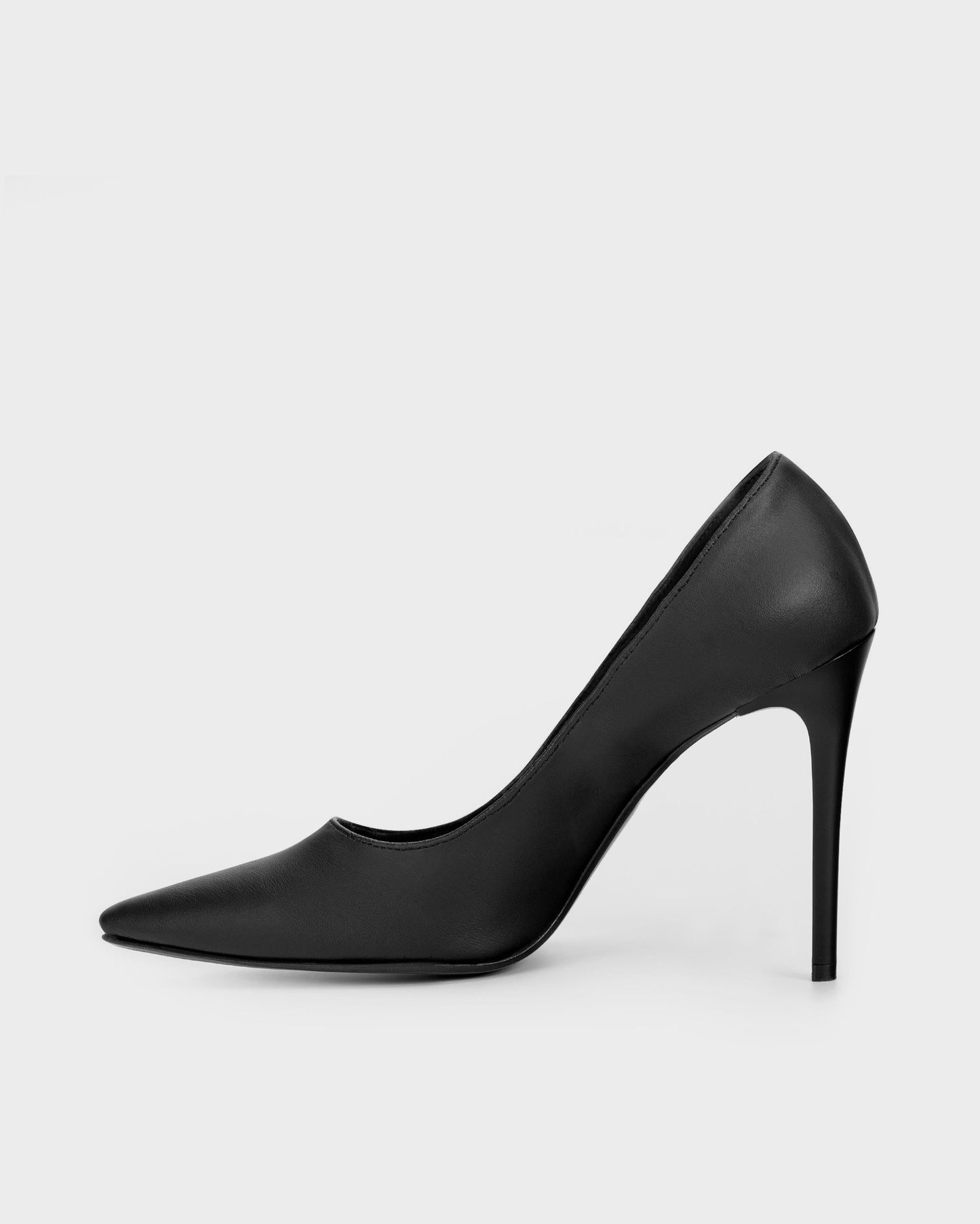 Blacky Chic Nopal szpilki ze skóry z kaktusa- sample sale