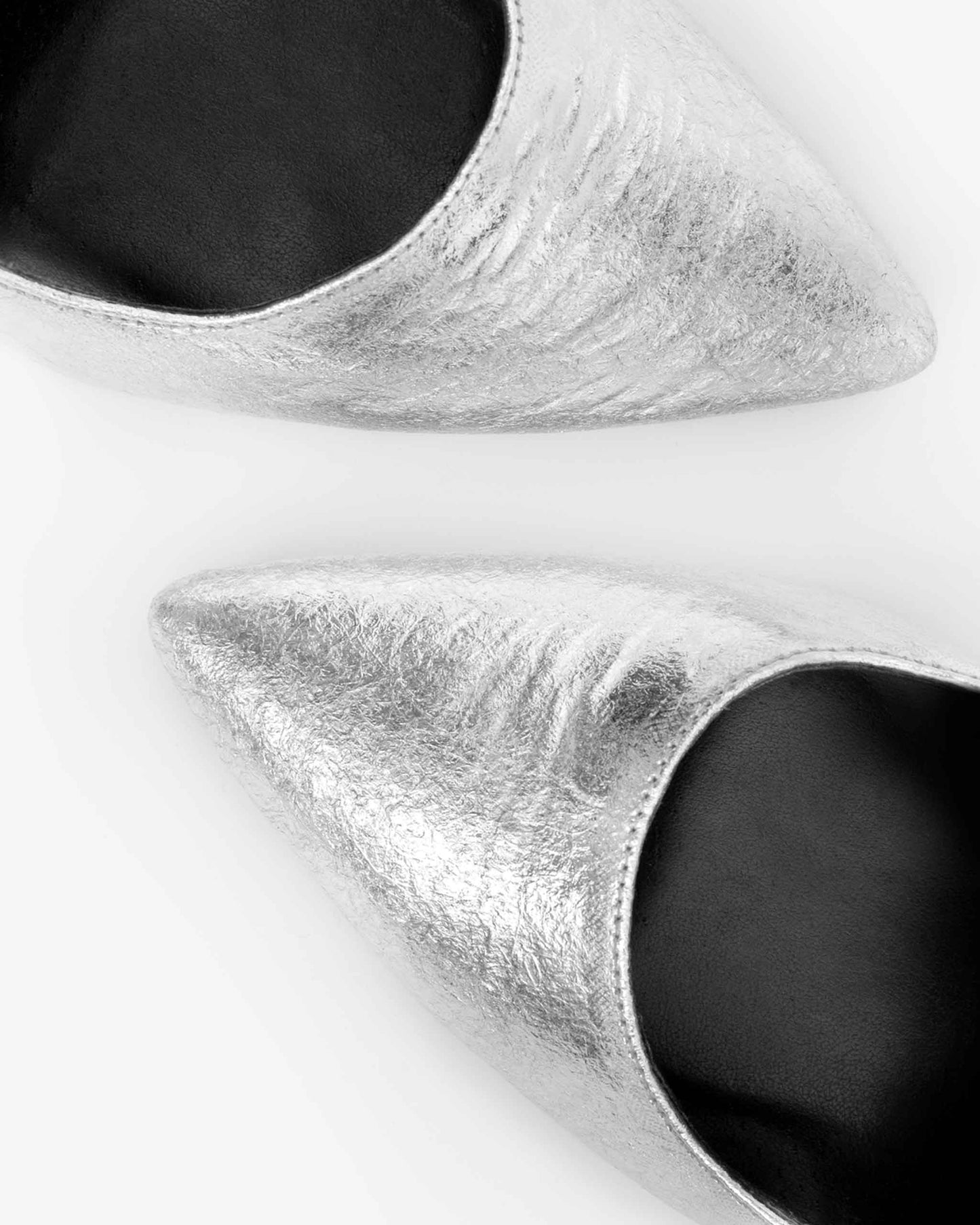 Silvery Chic Pina szpilki ze skóry z ananasa - sample sale
