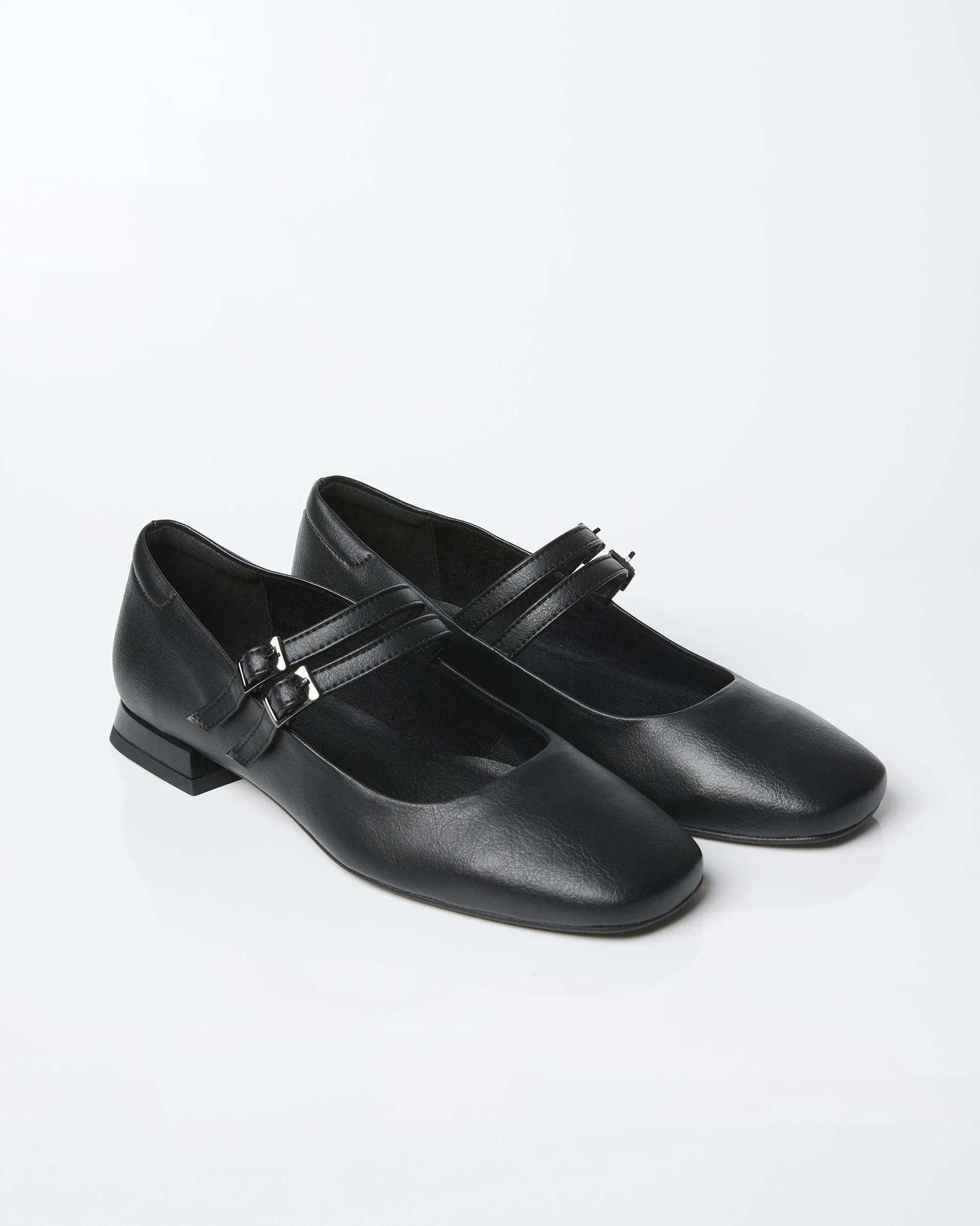 Blackberry Mary Jane Pumps czarne baleriny ze skóry z winogron
