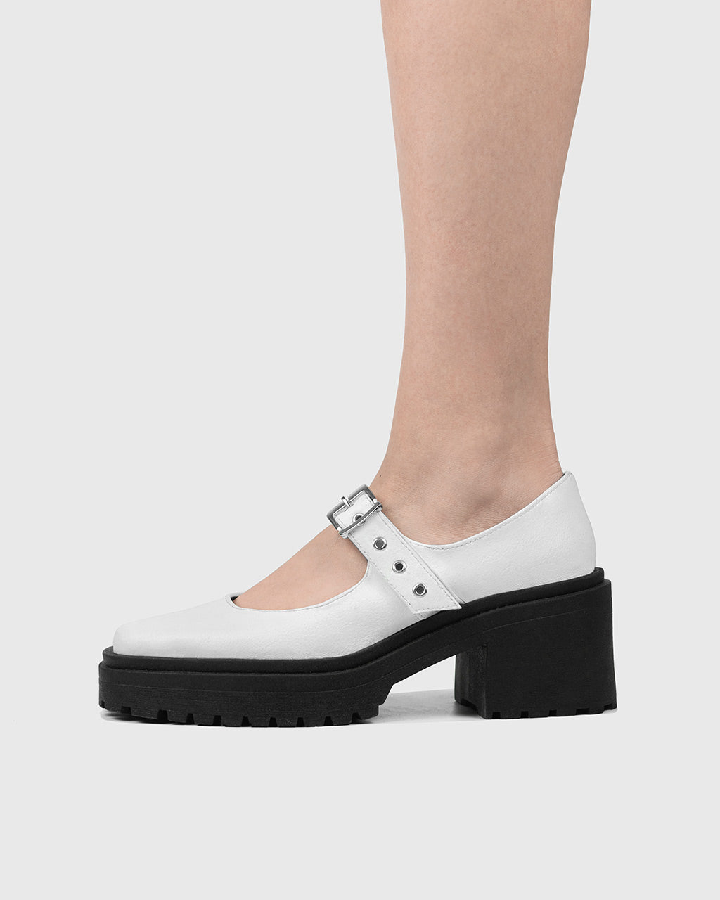 Squared Mary Jane Pumps White ze skóry z winogron - sample sale