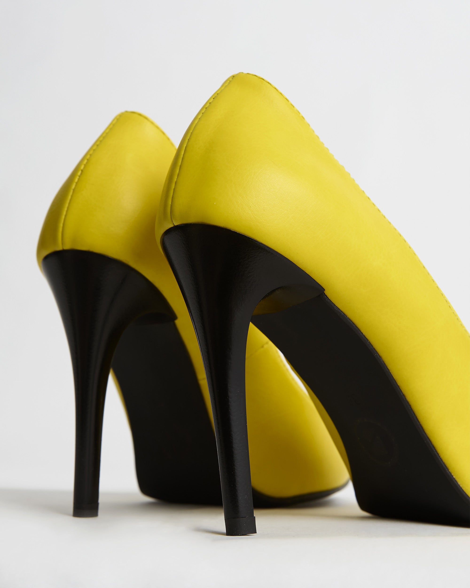 Banana Chic żółte szpilki