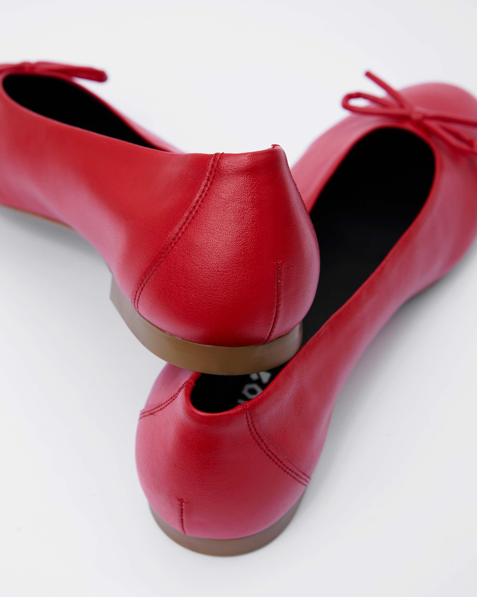 Mossy Pumps Red czerwone baleriny z kokardką