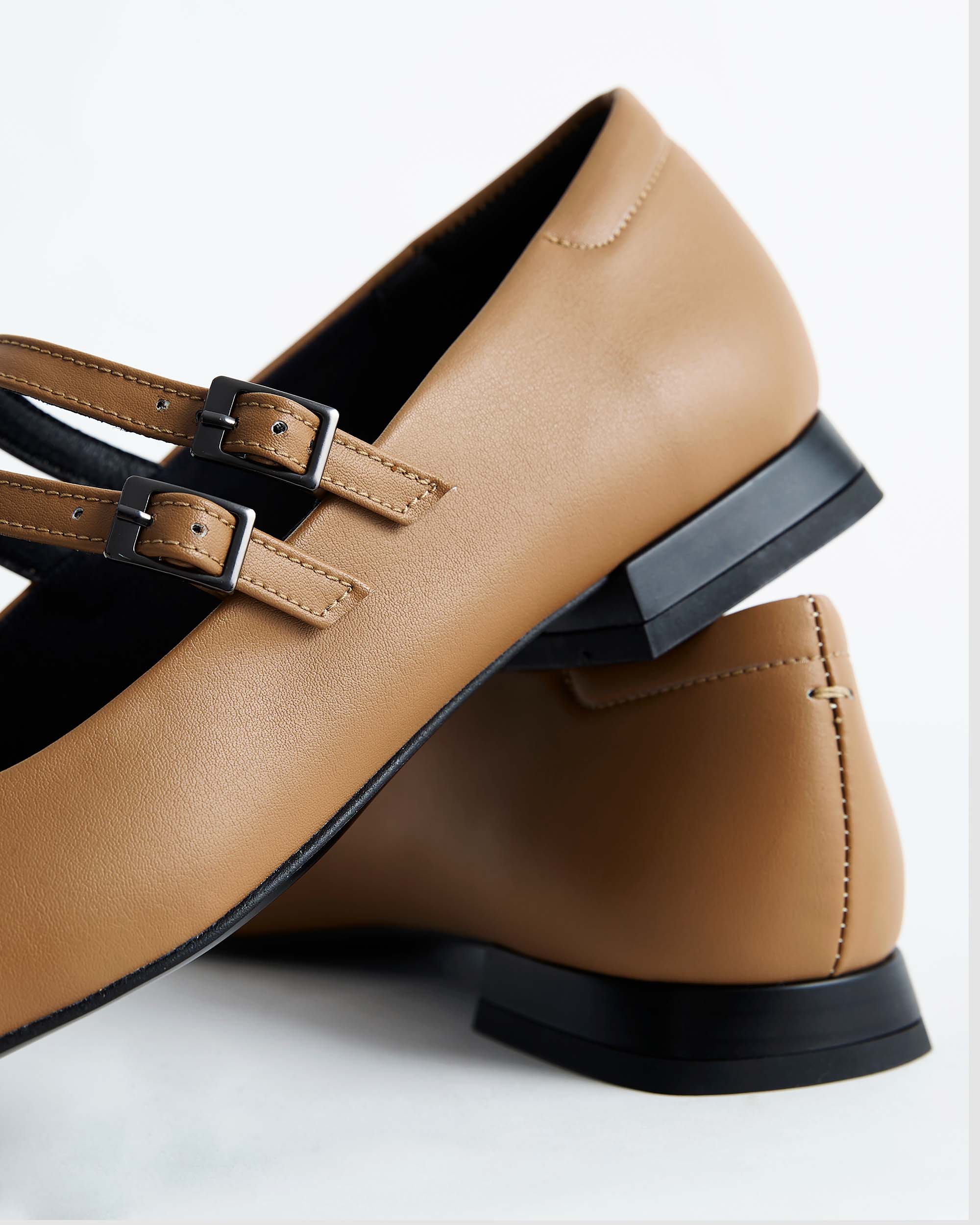 Carmel Mary Jane Pumps beżowe baleriny