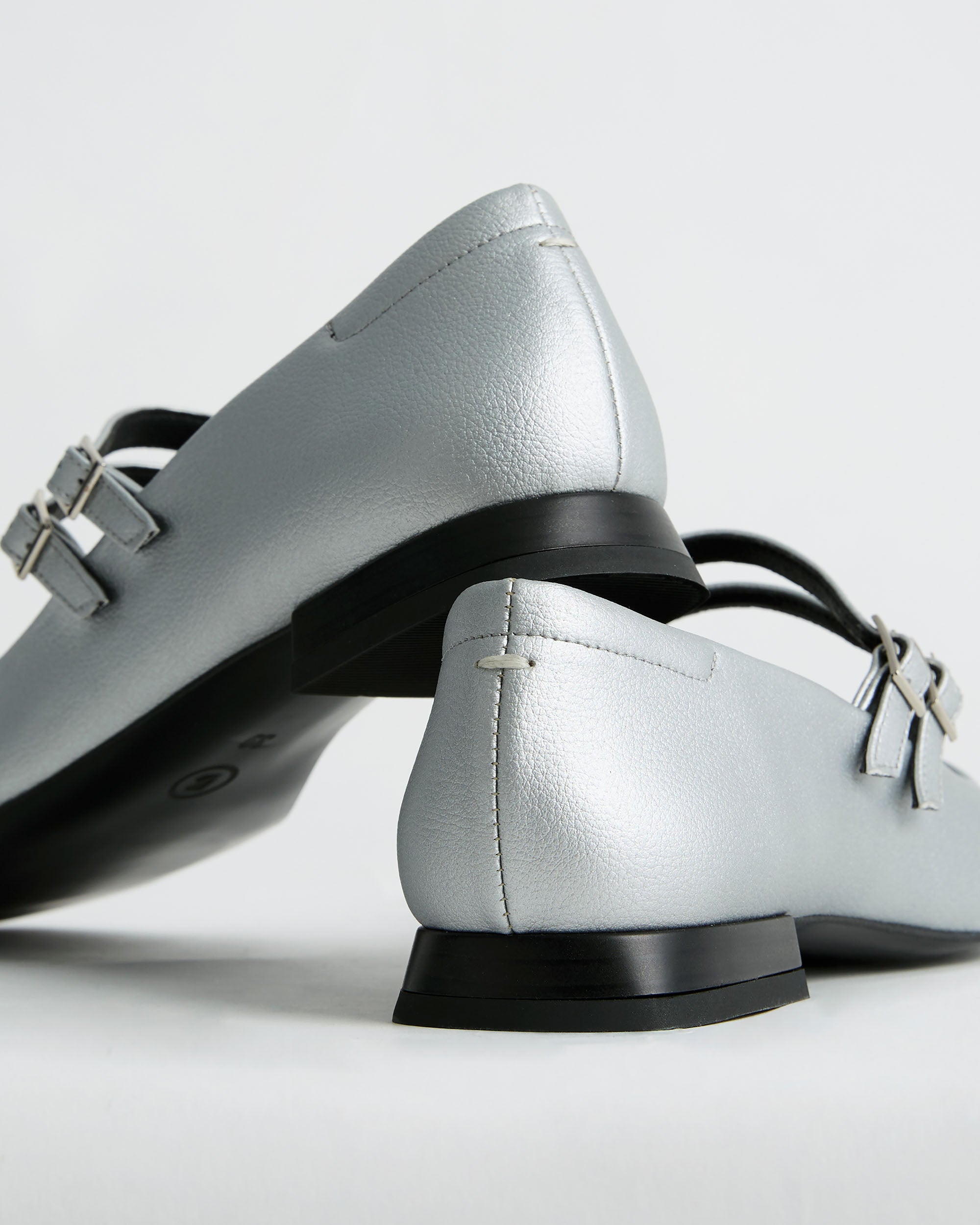 Sugar Mary Jane Pumps metaliczne baleriny