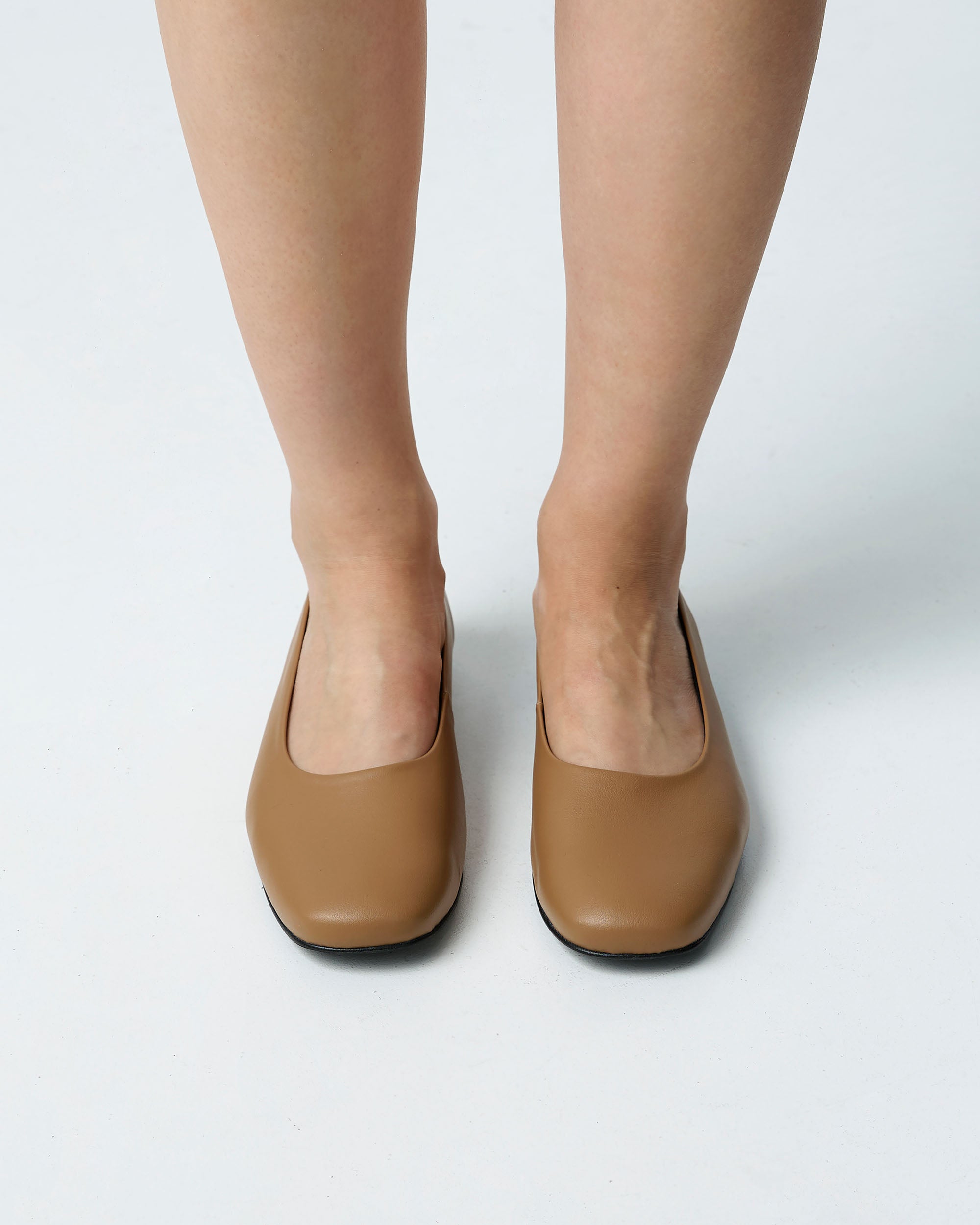 Carmel Diana Pumps beżowe baleriny z kwadratowym noskiem