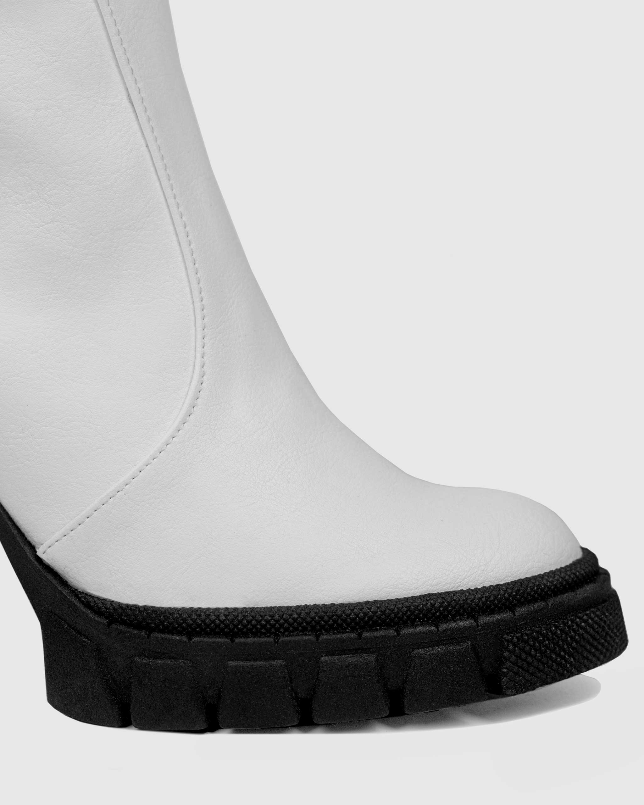 Ritual Boots White botki na obcasie