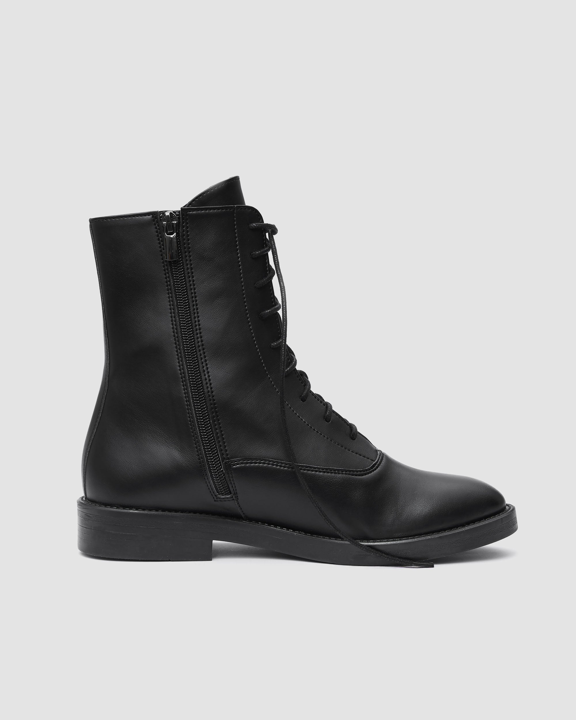 Astrid Boots wiązane botki damskie