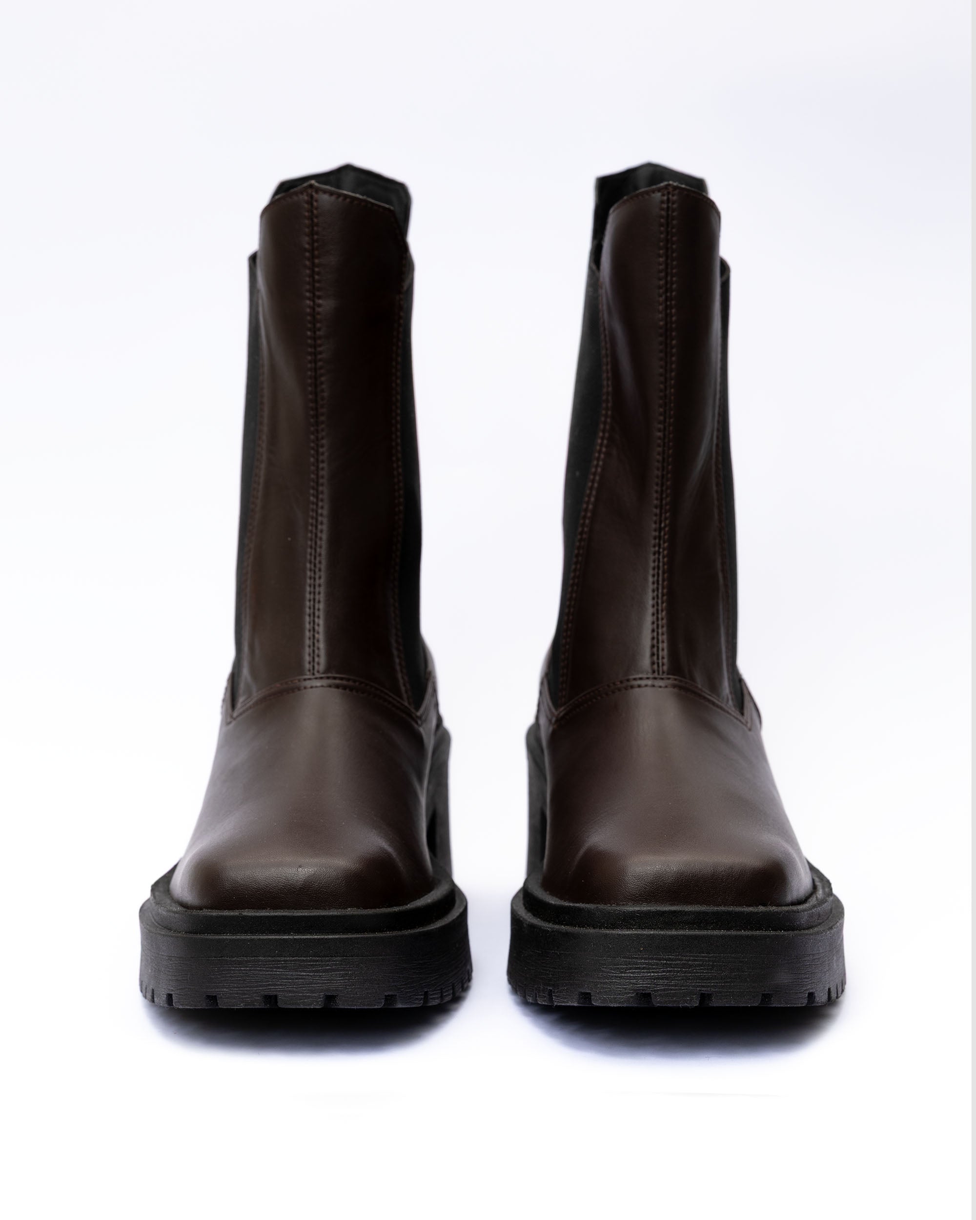 Squared Chelsea Boots Chocolate