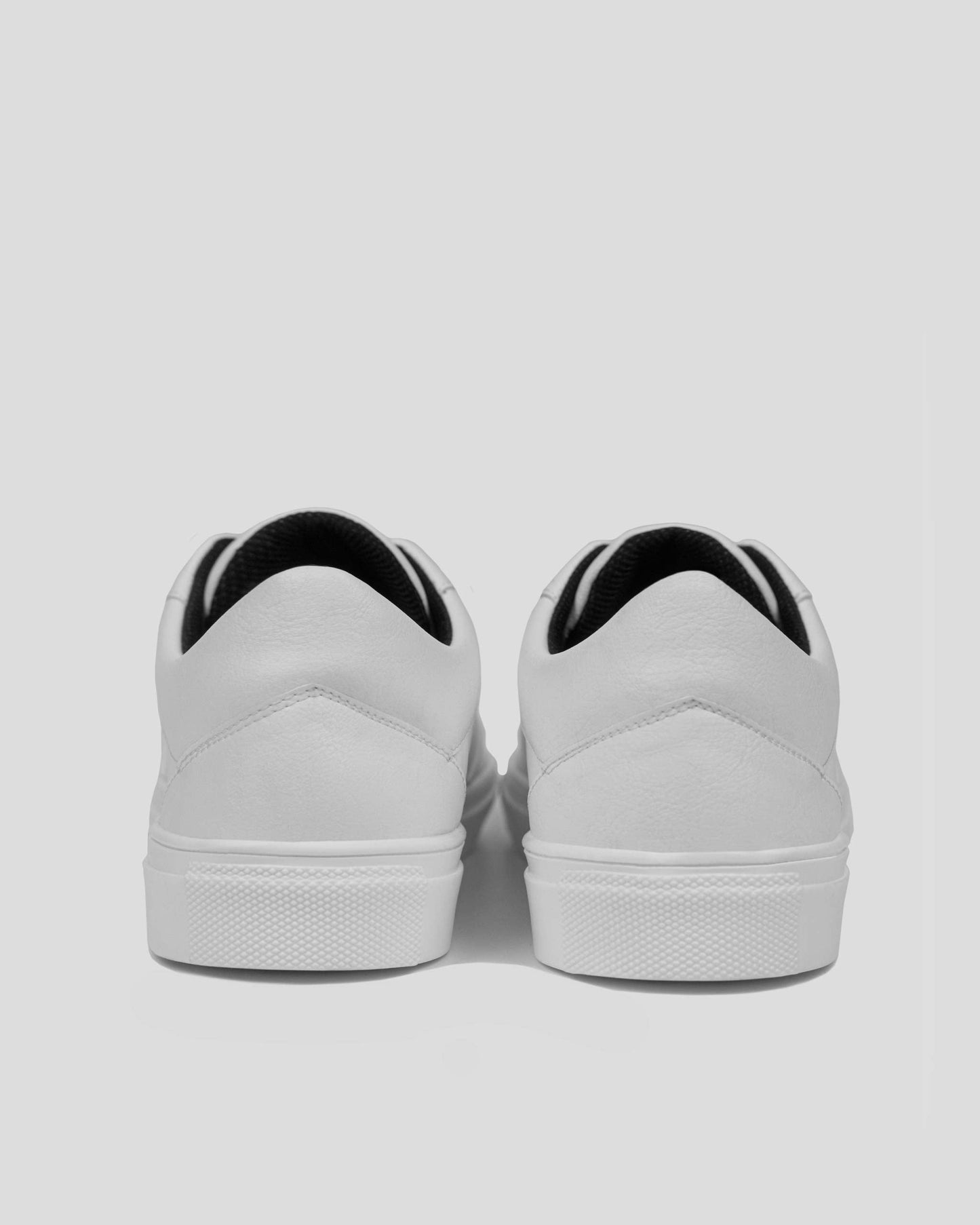 Bohema Sneakers Awake Men White sneakersy ze skóry z winogron - sample sale
