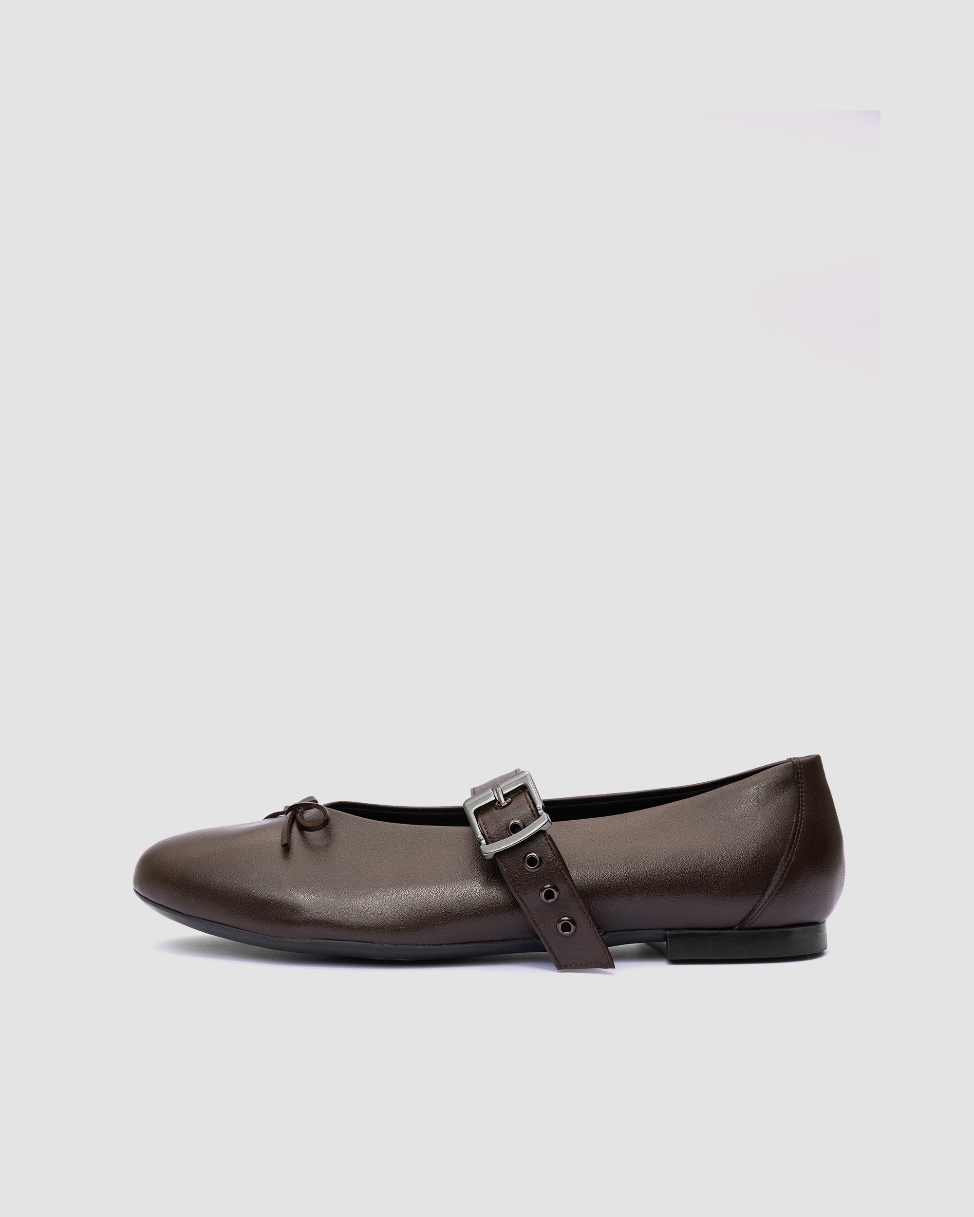 Mara Pumps Chocolate brązowe baleriny z paskiem