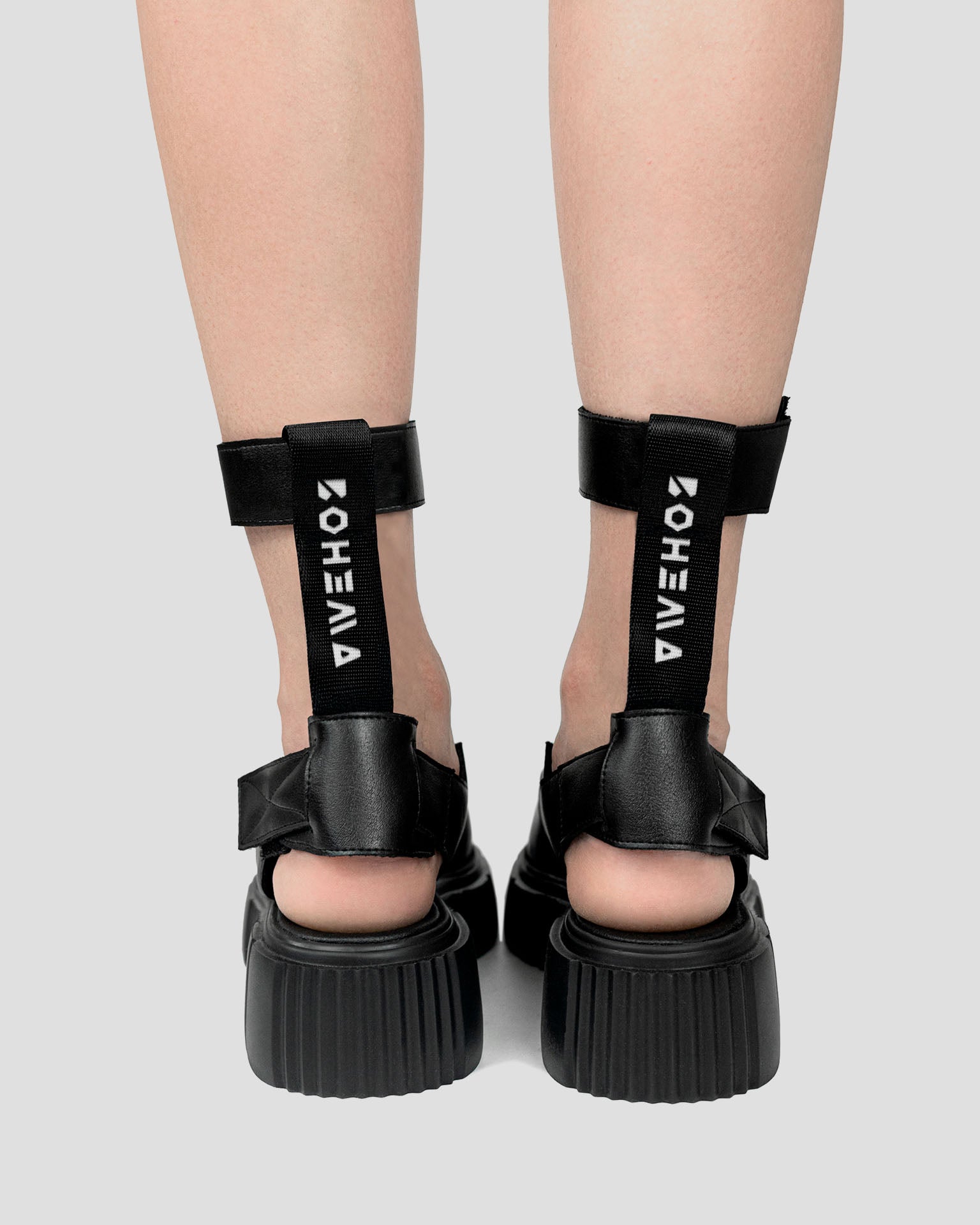 Edgy Sandals sandały ze skóry z kaktusa