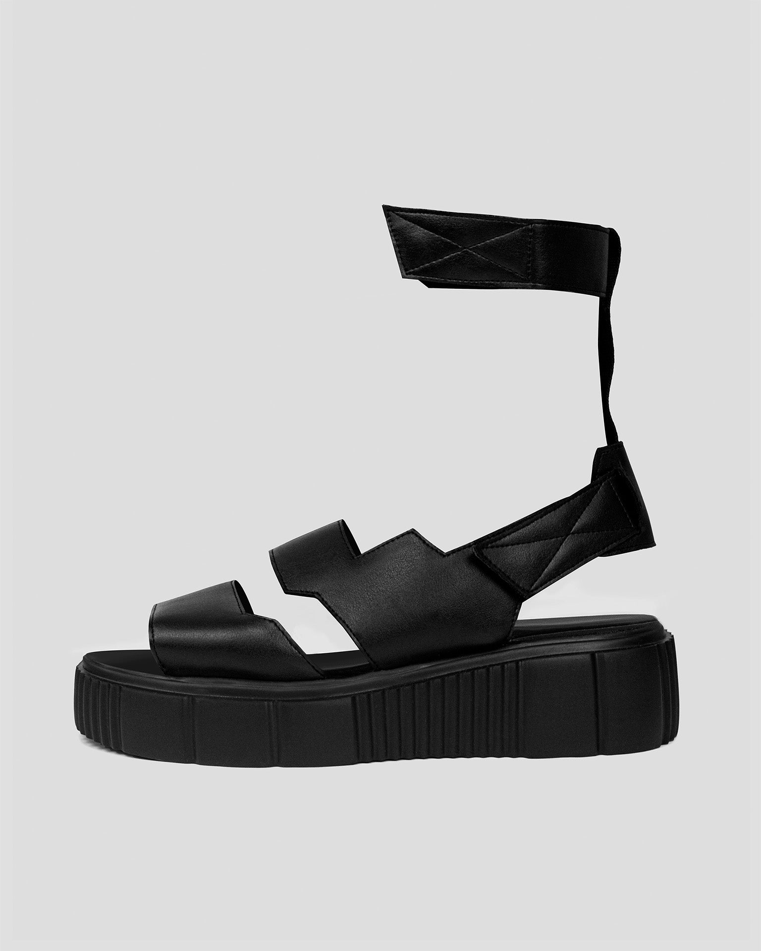 Edgy Sandals sandały ze skóry z kaktusa