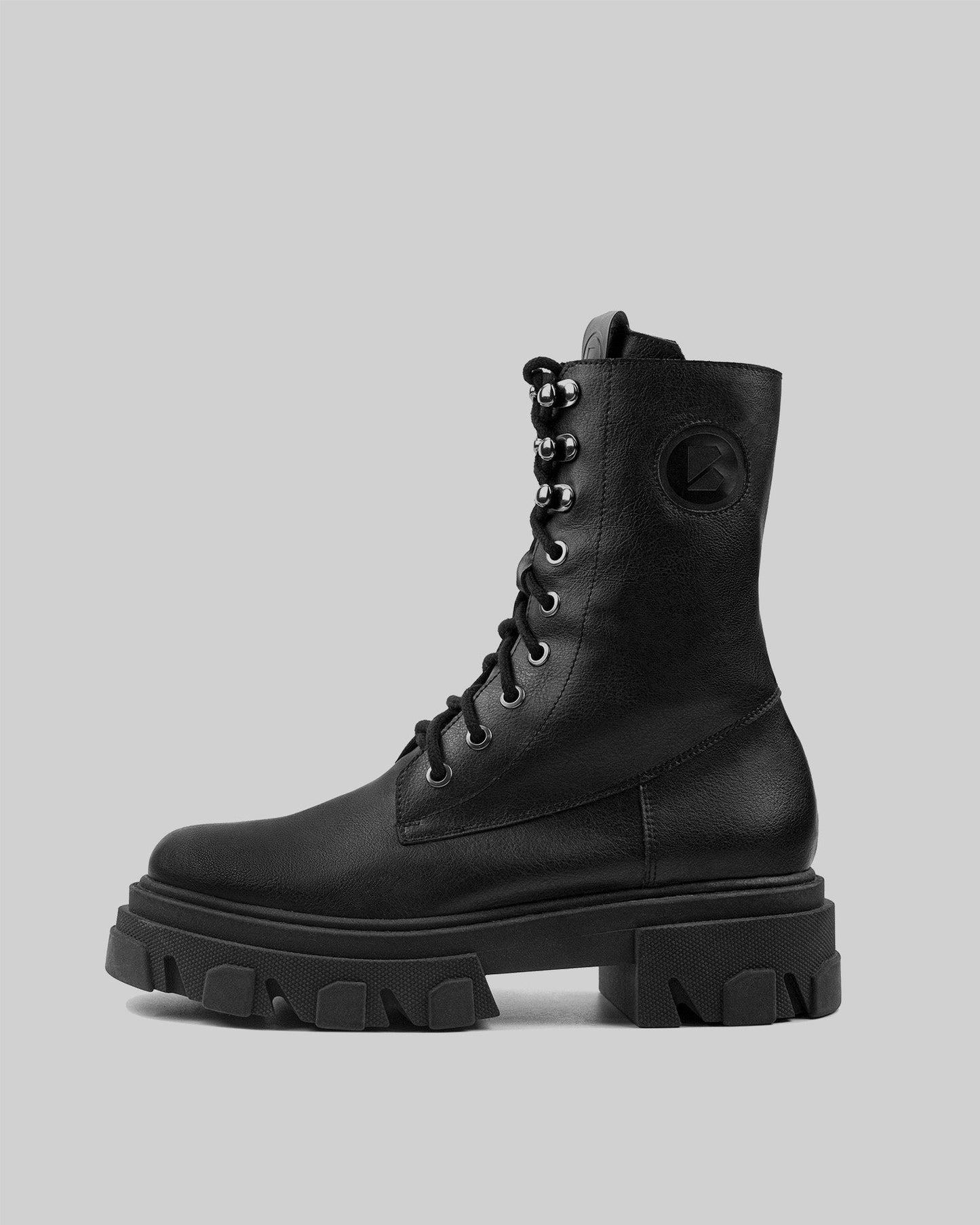 Combat Boots długie wegańskie botki damskie w stylu “worker boots” - model posesyjny
