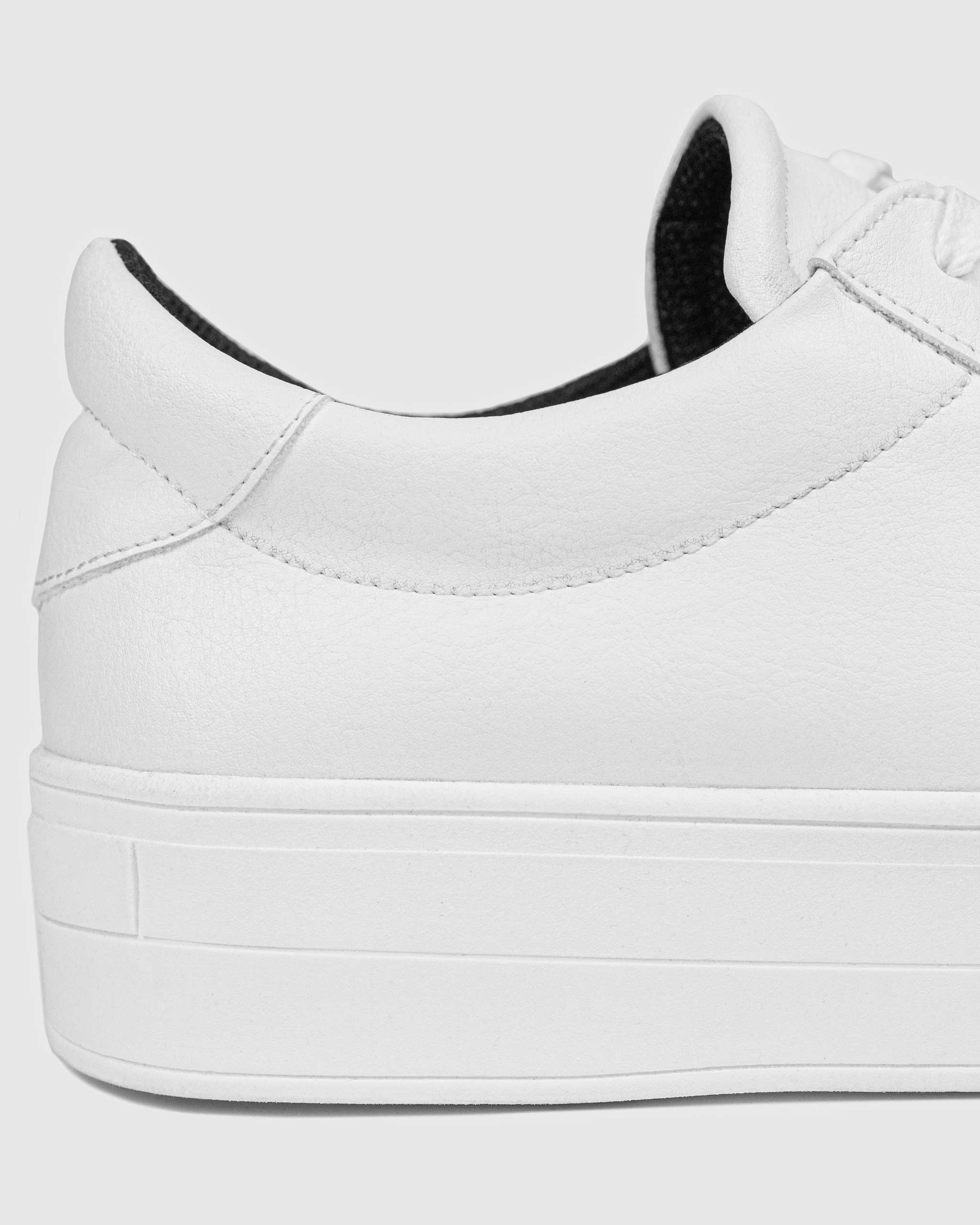 Bohema Sneakers Aware White sneakersy ze skóry z winogron